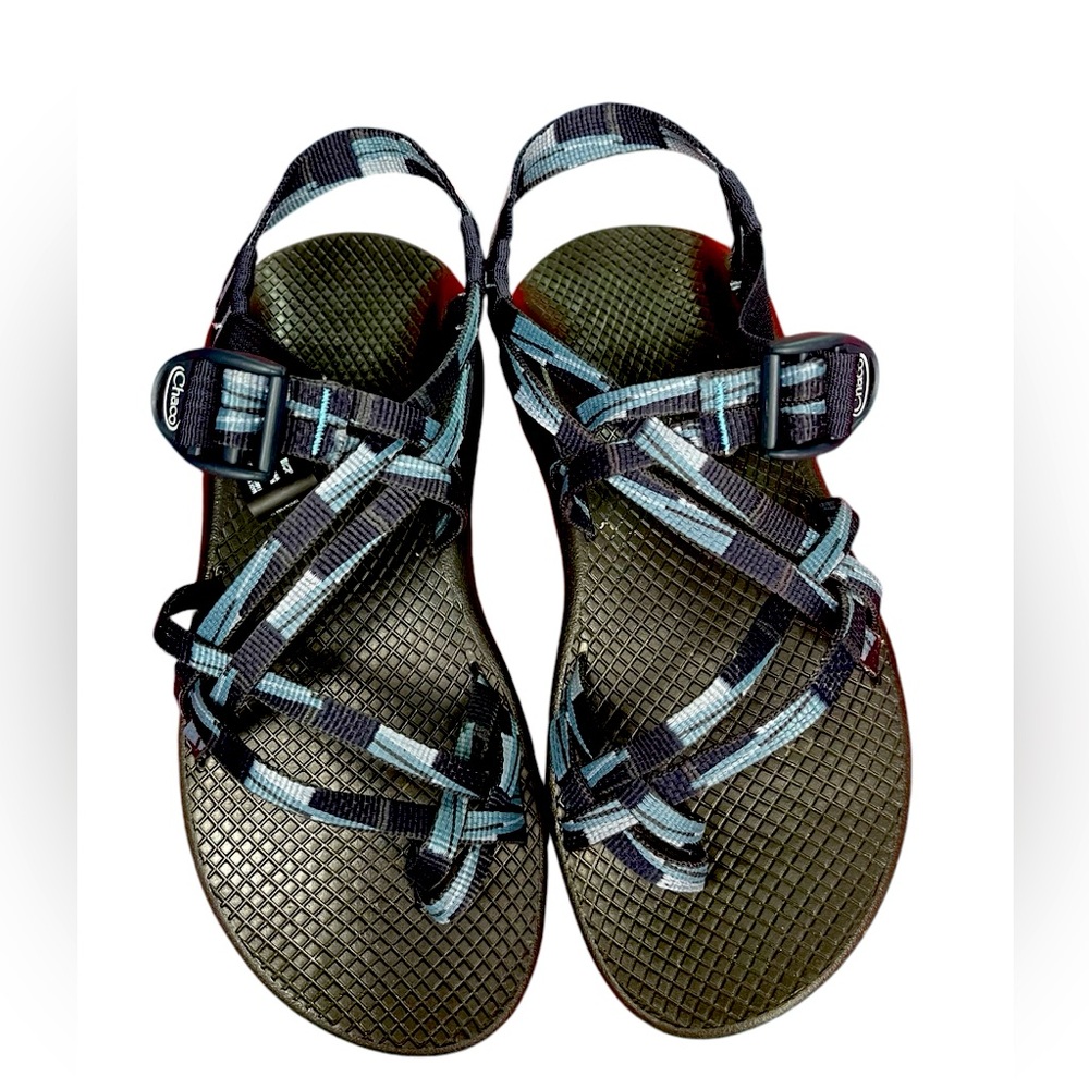 Chaco Women’s black/blue Classic waterproof/hiking Sandals Sz 8